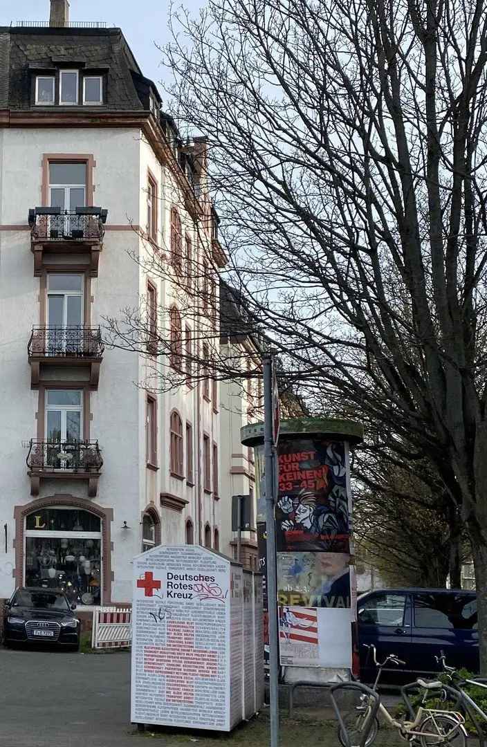 4 Zimmer Wohnung kaufen in Bornheim Nordend großzügige Raumaufteilung