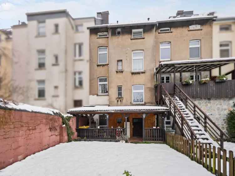 Charmante 2-Zimmer-Wohnung in historischem Altbau in Wuppertal Vohwinkel