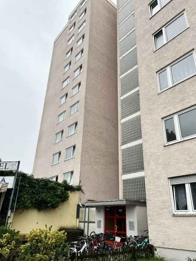 Gemütliche 2 Zimmer Wohnung mit Balkon und multikulturellem Flair in Dietzenbach