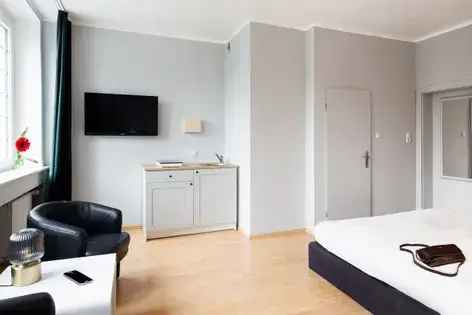 Wohnung (28.0 m²) zur Miete in Düsseldorf (Hotel Heidelberger Hof, Grafenberger Allee 103, 40237 Dusseldorf, Germany) - immosurf.de