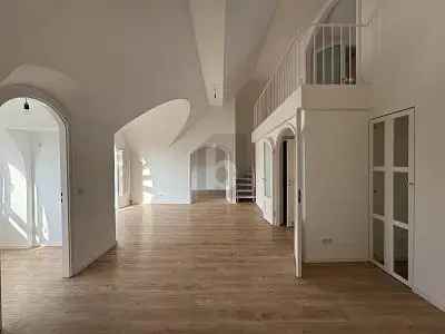 LOFT MITTEN IN SCHWABING FÜR INDIVIDUALISTEN