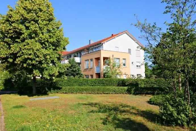 HOLZHAUSEN – Ruhige Wohnanlage – Gut geschnittene 3-Raum-Wohnung im 2. Obergeschoss! TG-Stellplatz inklusive! Verkauf nur an Kapitalanleger!