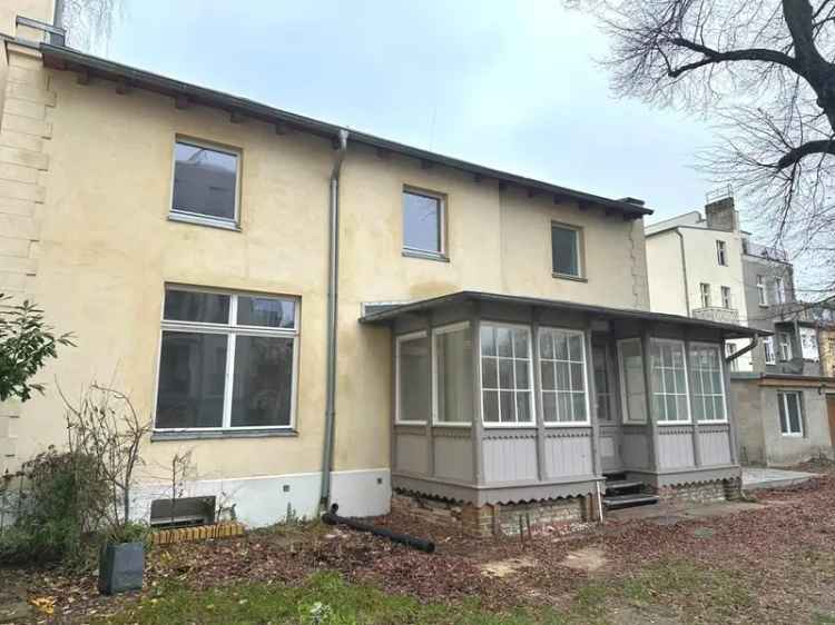 TRAUMHAFTE RUHIG GELEGENE REMISE IM HERZEN VON FRIEDRICHSHAGEN (Erstbezug nach Modernisierung)