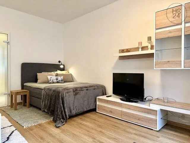 Wohnen auf Zeit: liebevoll möbliertes Apartment im Westen von Leipzig