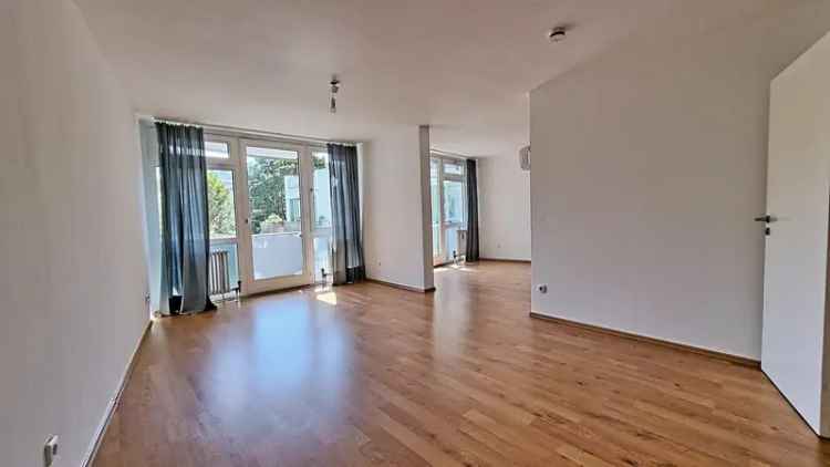 Moderne Wohnwohnung in München mit großzügigem Grundriss