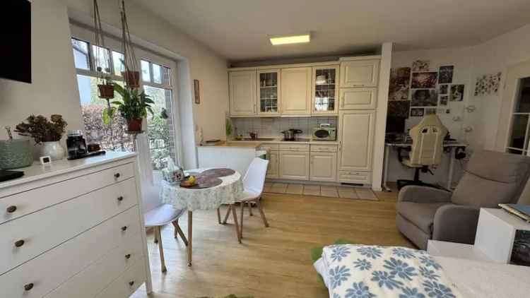 1-Zimmer Whg. ca. 34qm, Garten, teilmöbliert, befristet, Hamburg Othmarschen, Nähe Airbus
