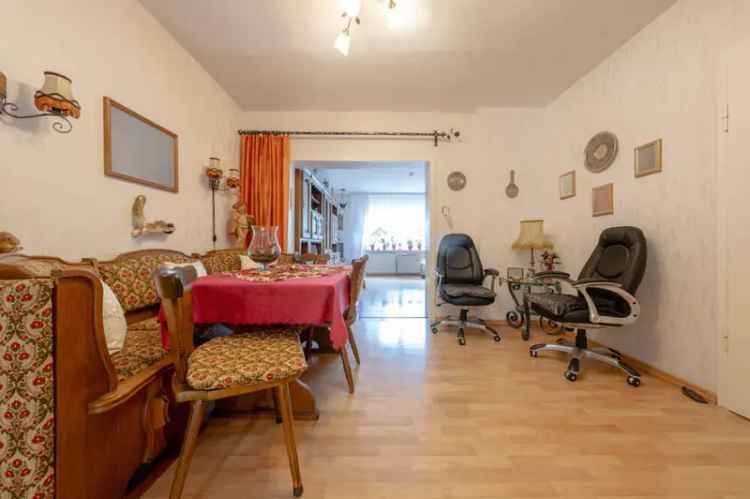 Zweifamilienhaus mit viel Potenzial in verkehrsgünstiger Lage von Dortmund-Brechten
