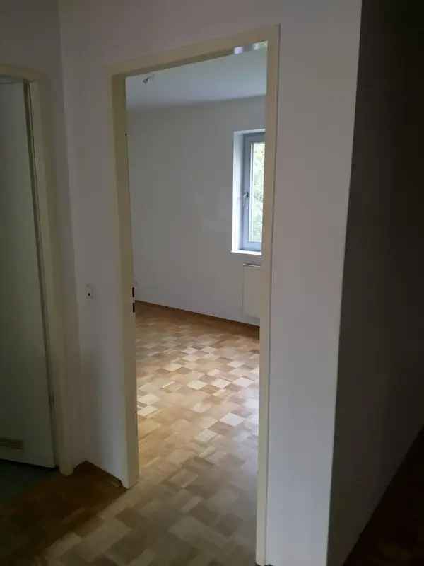 Wohnung tauschen in Friedrichshain, Berlin mit Südbalkon und offener Küche