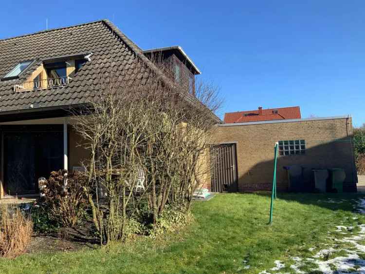 ATTRAKTIVES 2-GESCHOSSIGES ARCHITEKTENHAUS, Winkelbungalow, 26131 OLDENBURG ( EVERSTEN)