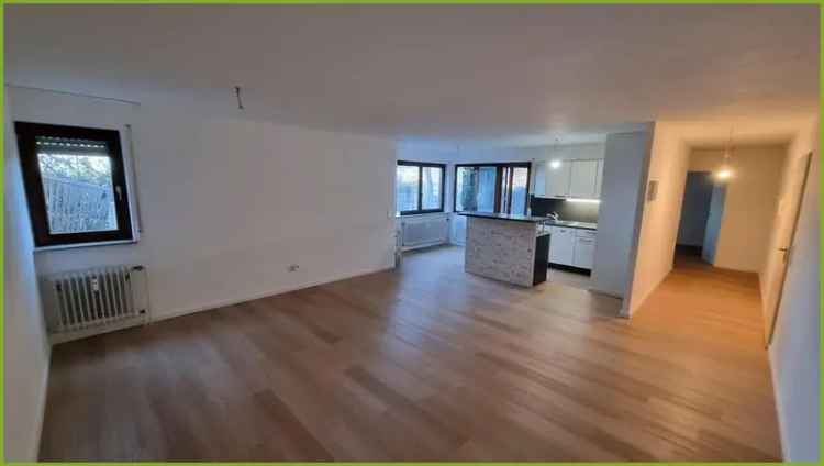 2,5 Zi.-Wohnung mit Wintergarten und Terrasse sowie 1 TG und 2 Spl. aussen