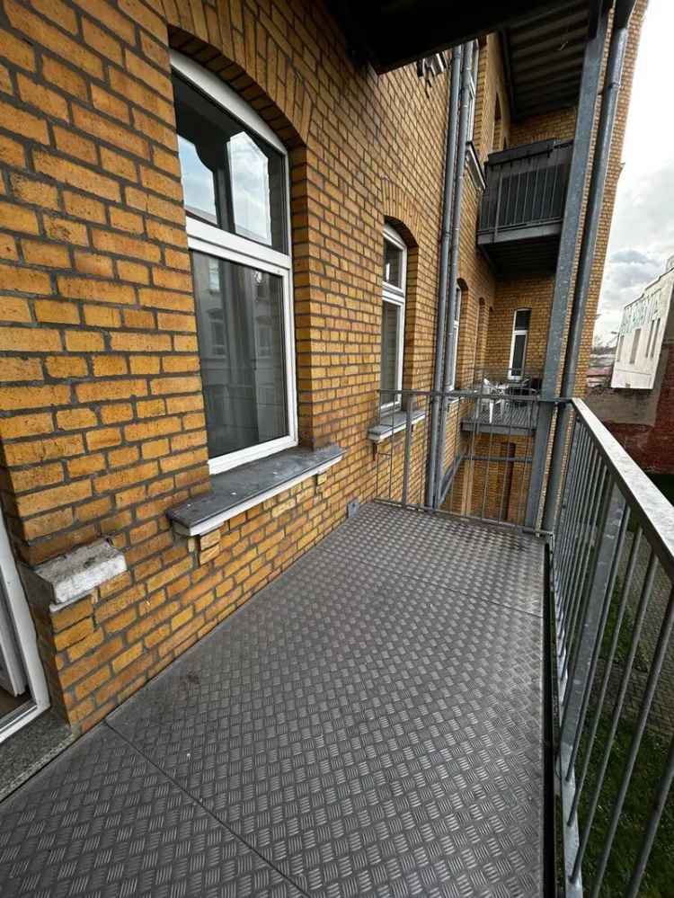 Altbau Traumwohnung 4 Zimmer Balkon WG Familie