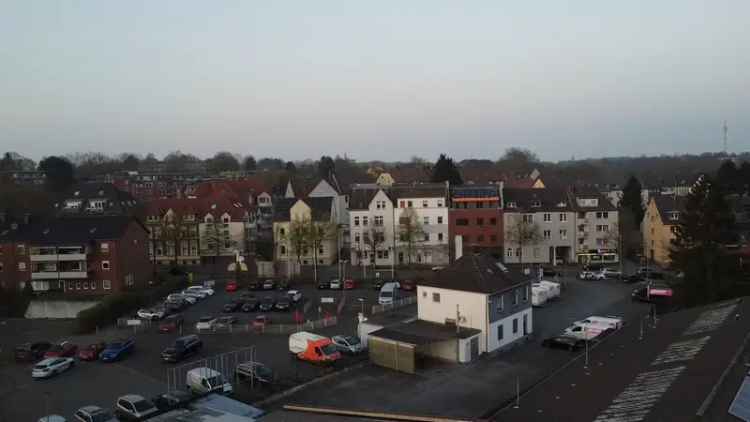 Bürogebäude, Massivbau mit 1.430 qm Grundstück