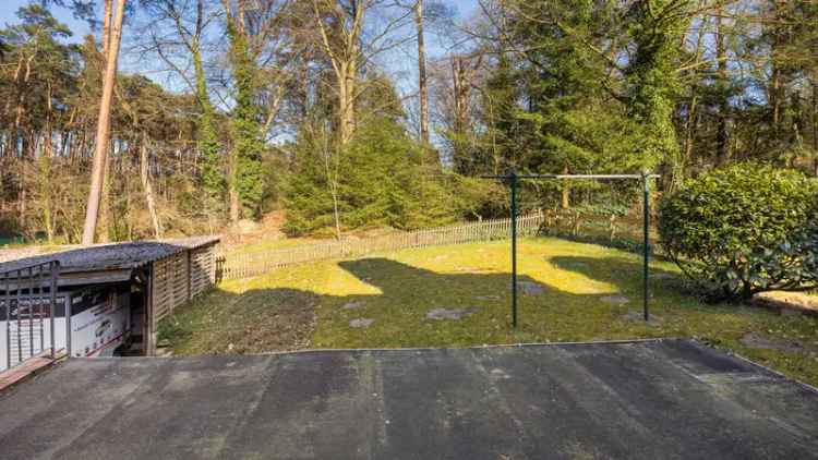 Charmantes Einfamilienhaus mit viel Potenzial und großzügigem Garten
