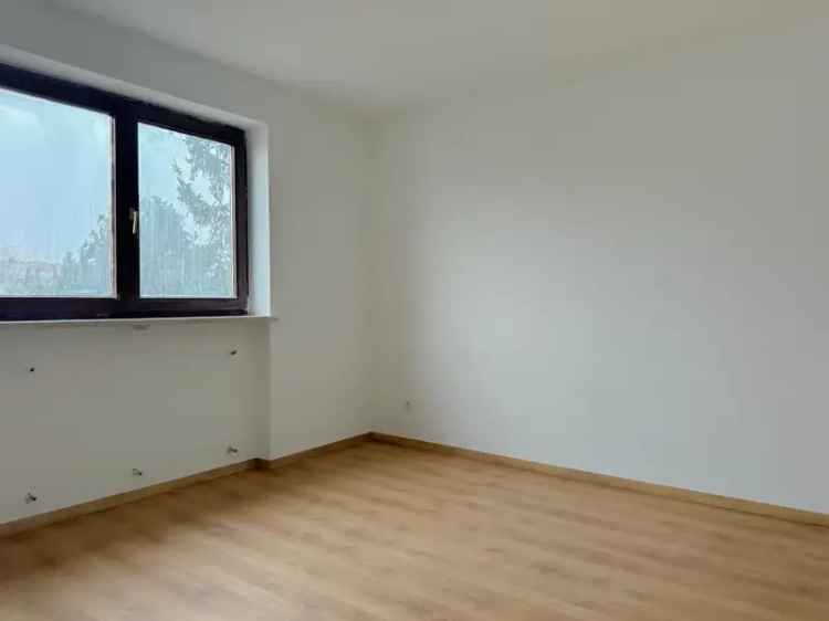 ***Attraktive 2-Zimmer-Wohnung in München-Laim*** saniert und bezugsbereit**