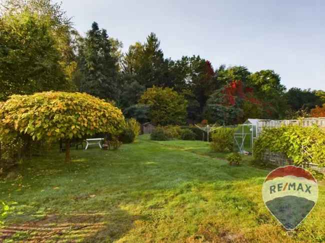 Ein Zuhause zum Aufblühen – Entfalten Sie das Potenzial dieses Hauses!