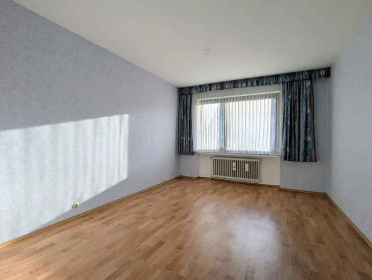 Zentrumsnahe 3-Zimmer-Wohnung mit Balkon, Garage, Keller und EBK im Ehnernviertel | >5% AfA