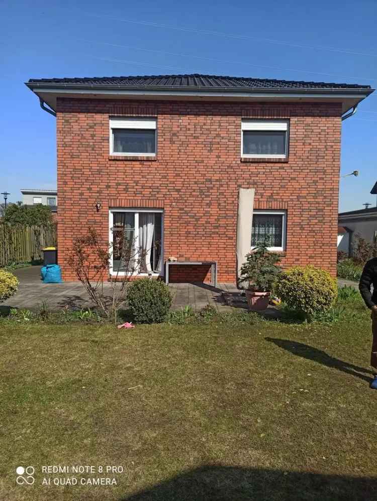 Schickes  Einfamilienhaus mit EW