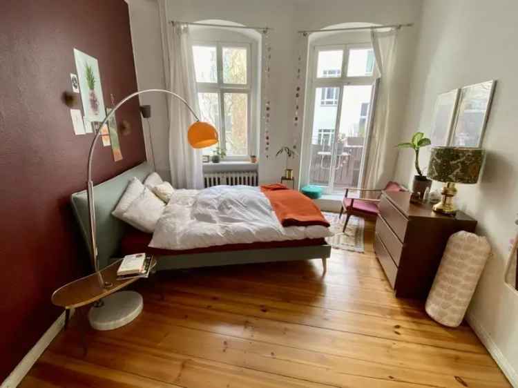 Tausch Wohnung Altbau in zentralen Prenzlauer Berg bei Berlin