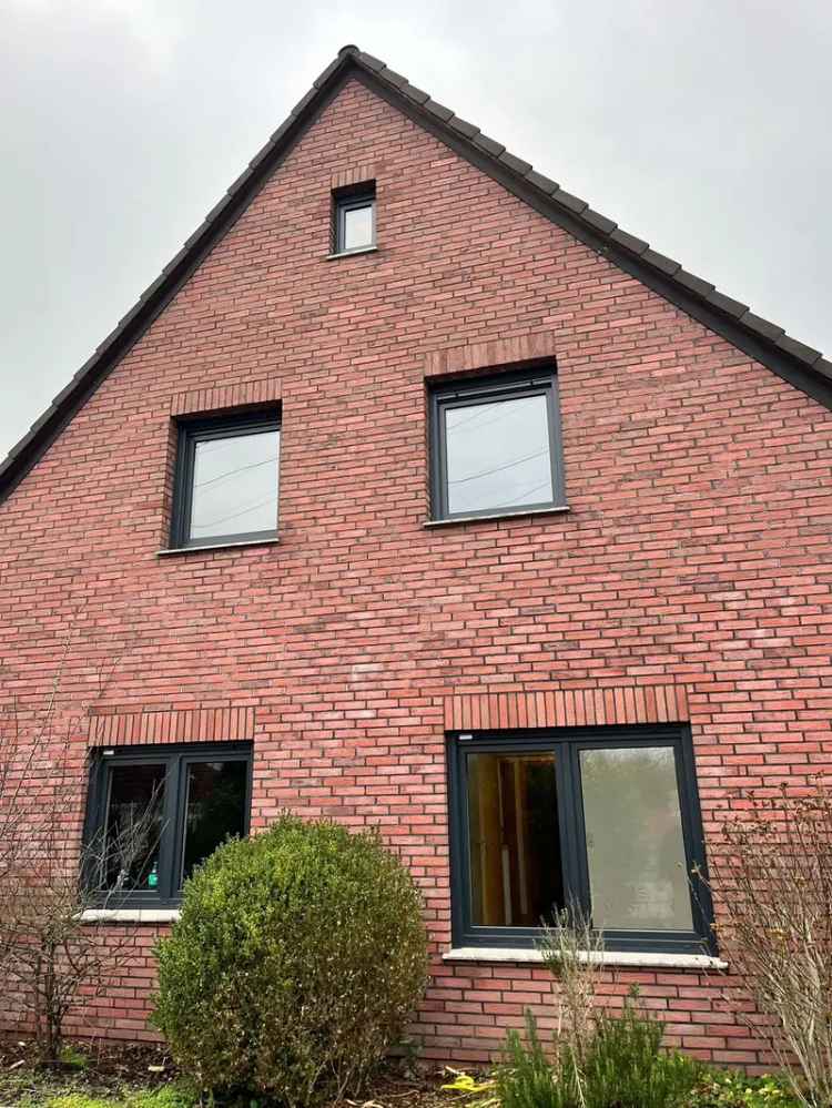 Zweifamilienhaus in Rönnebeck