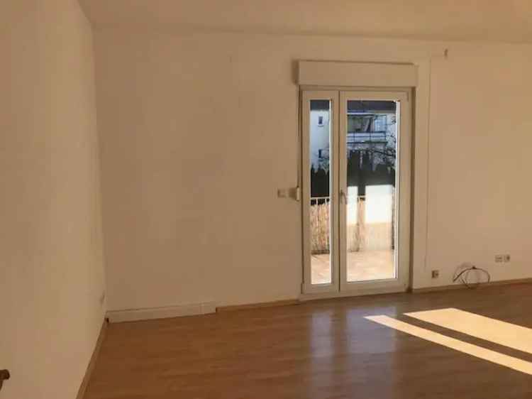 Helle 3 -Zimmerwohnung in Ludwigsburgs Südstadt