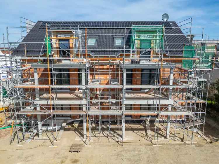 Kurz vor Fertigstellung! Hochwertiger und energieeffizienter Neubau nach KfW40 EH QNG