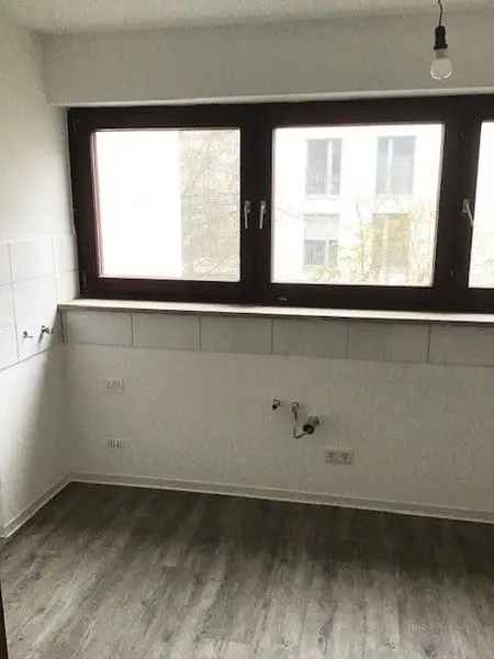 4 Zimmer Wohnung kaufen in ruhiger Lage mit Balkon