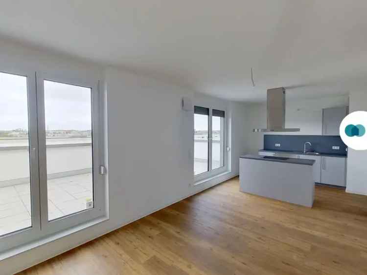 Moderne Penthouse-Wohnung in Mannheim mit Einbauküche