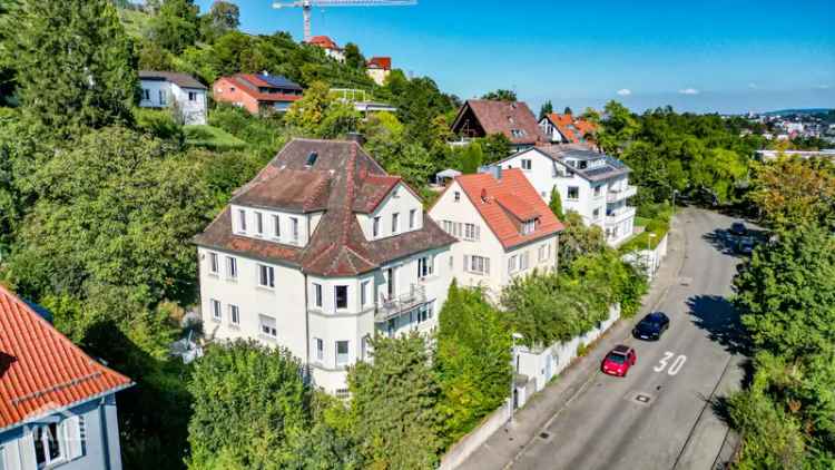 Charmante 1-3 Parteienvilla in ruhiger Aussichtslage von S-Süd