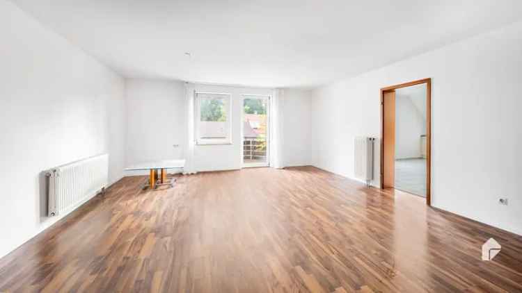 Großzügige 155 m² Wohnung mit modernem Komfort, 3 TG-Stellplätzen und ca. 30 Nutzfläche