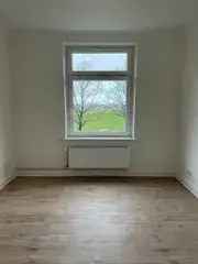 Wohnung (30.5 m²) zur Miete in Hamburg (Kieler Straße 395, 22525 Hamburg, Germany)
