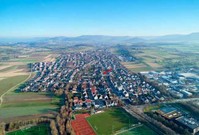 1-Zimmer Wohnung Kirchheim-Jesingen Dachgeschoss Balkon