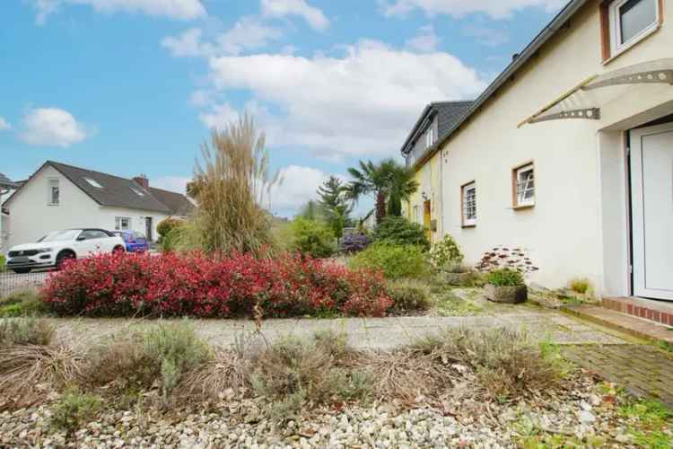 Reihenendhaus Unterrath Sanierung Garten Wintergarten Stellplatz