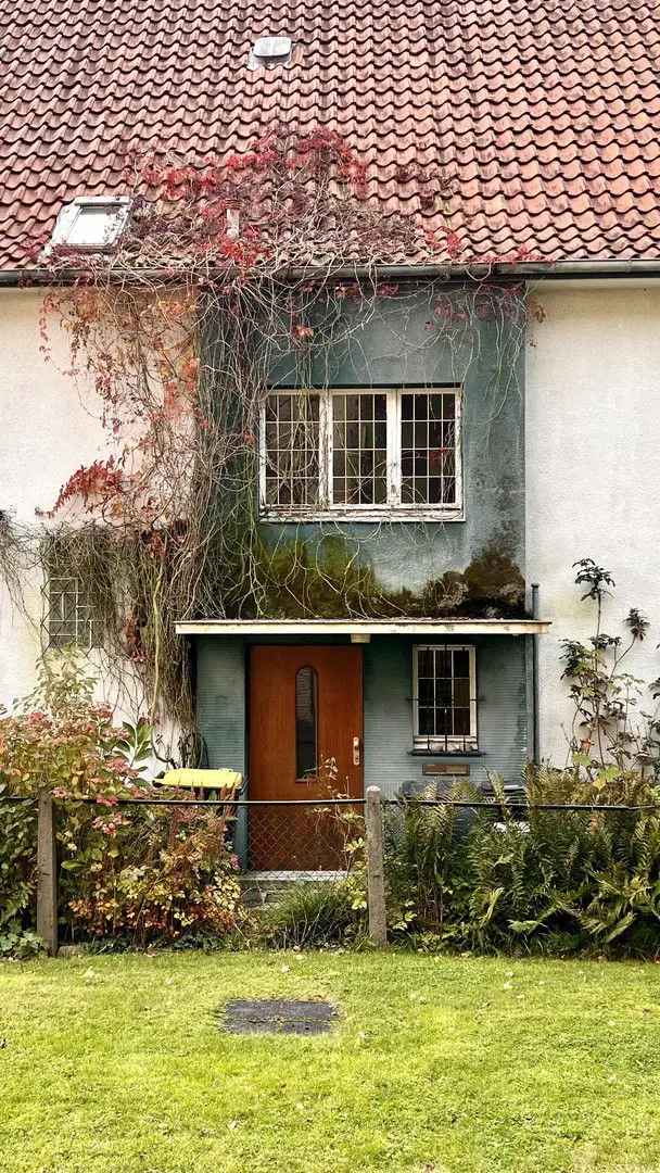 Renovierungsobjekt Einfamilienhaus 1936 mit Garten und Ausbaupotential