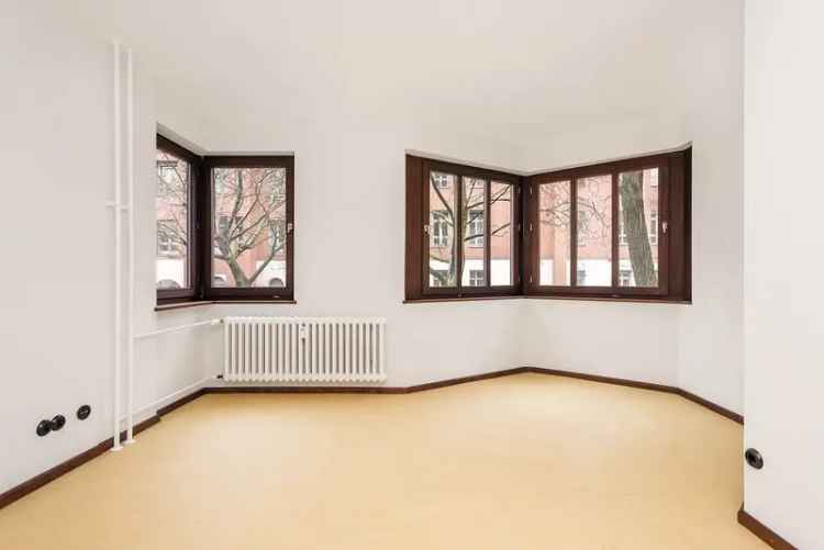 3 Zimmer Wohnung kaufen in Berlin-Tiergarten mit Südbalkon und Garten