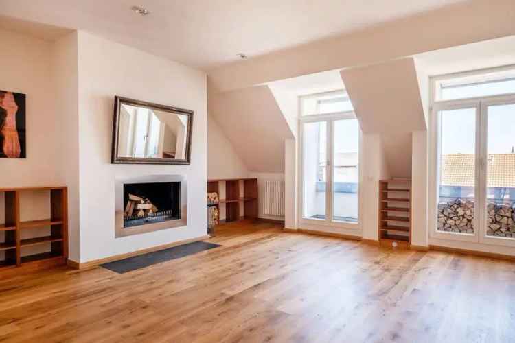 Penthouse mit Aufdachterrasse und Panoramablick über Berlin-Mitte
