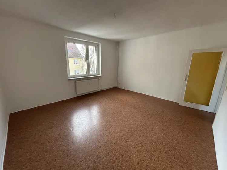 2 Zimmer Wohnung mieten mit Wintergarten in ruhiger Lage