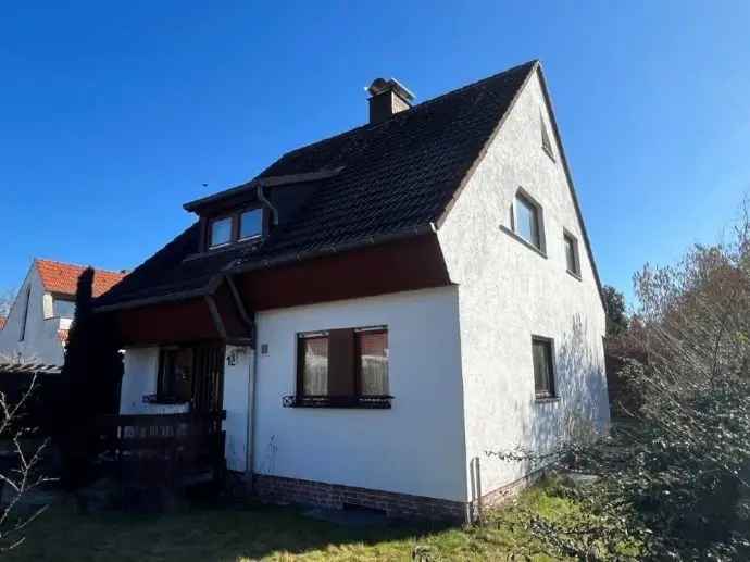 Charmantes Einfamilienhaus in ruhiger Berliner Gegend