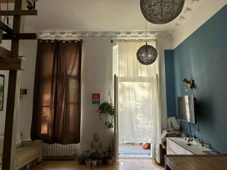 4+ Zimmer Altbauwohnung Berlin Sch

öneberg mit Balkon und Hof