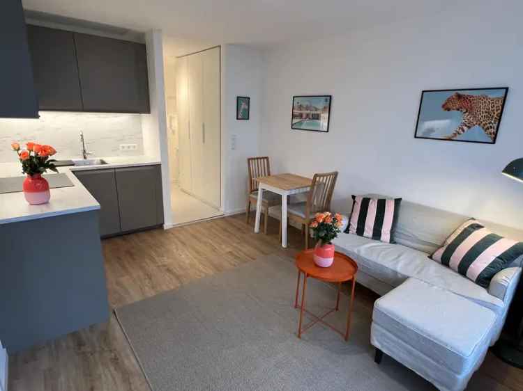 All new, furnished 1.5 room apartment in Schwabing, 6-12 months