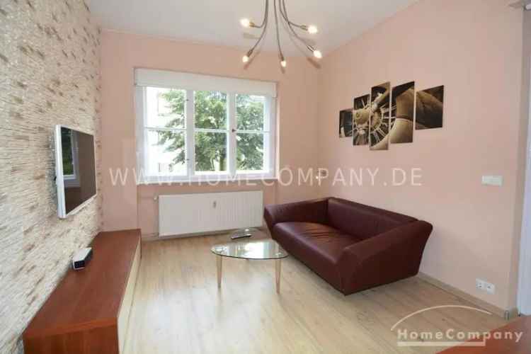 Zehlendorf-Wohnung mit Balkon und Internet