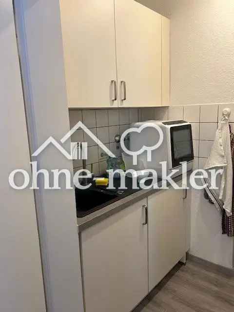 Charmantes 1-Zimmer-Apartment mit großer Terrasse zum ruhigen Innenhof
