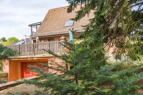 Kaufen Einfamilienhaus in Berlin-Mahlsdorf Süd mit Garten und Garage