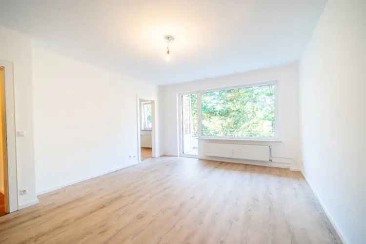 Lichtoase mit Balkon – Ihre neue 2-Zimmer-Wohnung wartet auf Sie!
