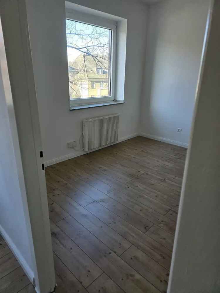 2 Zimmer Wohnung Düsseldorf Heerdt 62qm Modern Renoviert