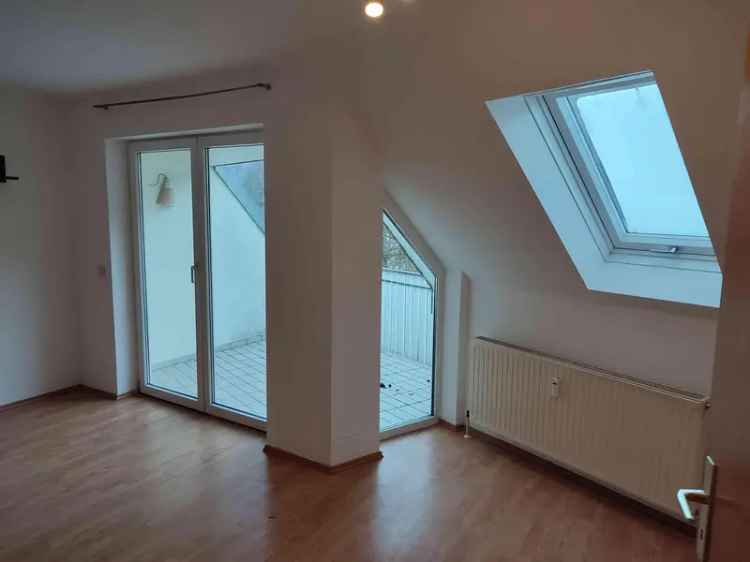 Schönes 1 - Appartement mit Balkon und TG in 78713 Schramberg