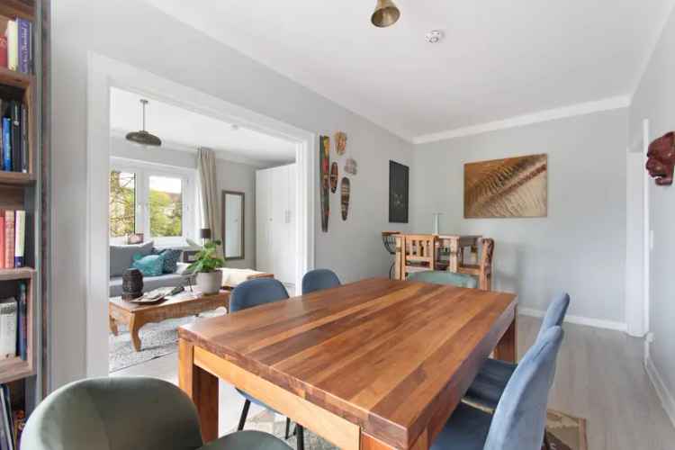 Moderne Wohnung, ruhig und zentral gelegen im beliebten Eilbek!