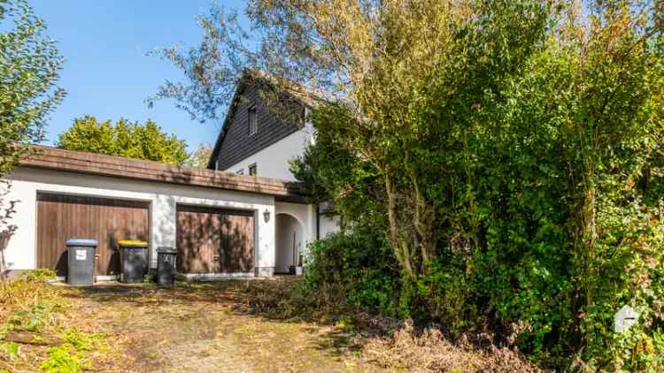 Ihr Traumhaus zum Modernisieren! EFH mit traumhaften Blick : 9 Zimmer, Sauna und 3 Bäder 