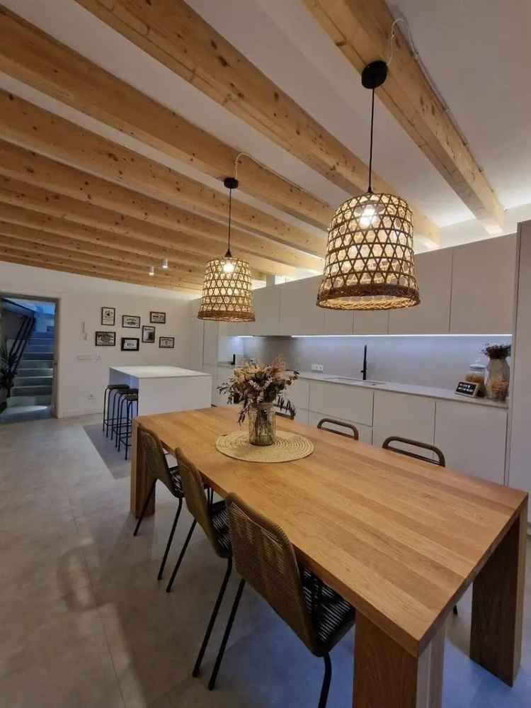 MALLORCA – Traumhaftes Stadthaus in Selva – ein Paradies für Naturliebhaber und Radfahrer