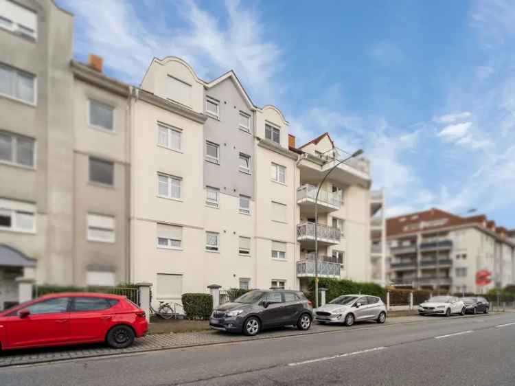 Kauf 2-Zimmer-Wohnung Frankfurt zentral mit Kamin und Balkon