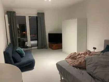 Miete Wohnung in Frankfurt am Main Voll möbliertes Studio mit WLAN und Gas